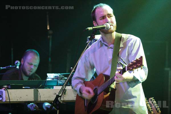 MIDLAKE - 2006-11-11 - PARIS - La Cigale - Timothy Patrick Smith